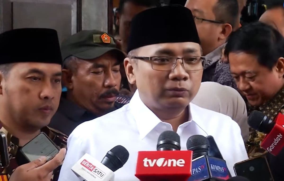 Gus Yaqut Beberkan Pertimbangan Tetapkan Pembagian Kuota Haji