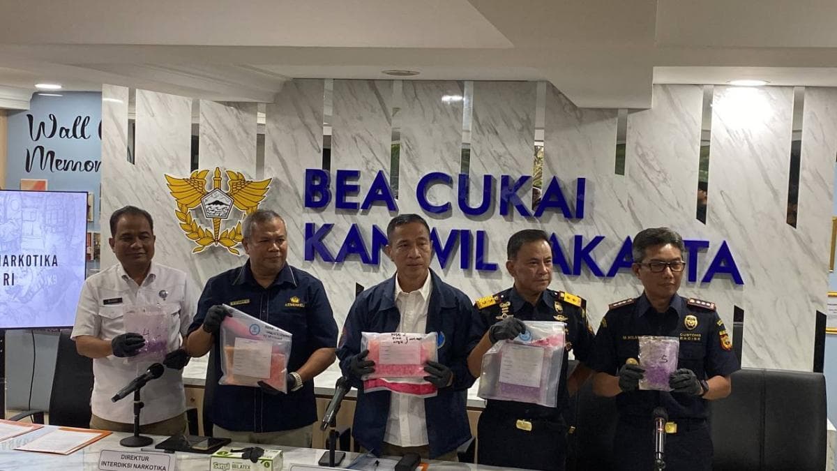 Kurir Narkoba Jaringan Internasional Ditangkap, 4.080 Ekstasi Disita
