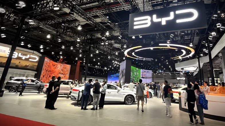 Pasar Otomotif China Melambat, Brand Kompak Tawarkan Pinjaman Jangka Panjang