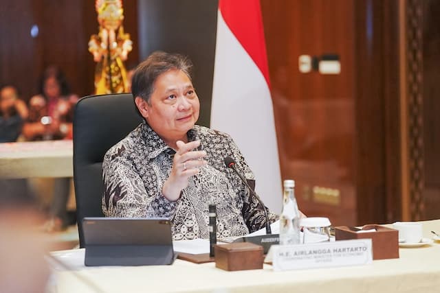 Pemerintah Bakal Atur Status Karyawan PKWT dan Outsourcing di UU Ketenagakerjaan Baru