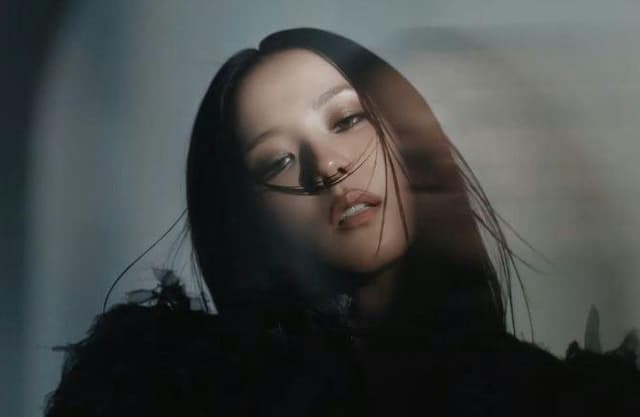 Lisa Dituding Dominan di Beberapa Lagu Album DEADLINE, Jisoo Dapat Sedikit Bagian?