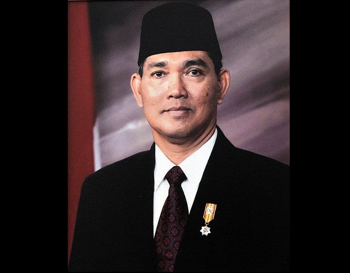 Profil Try Sutrisno, dari Ajudan Soeharto hingga Duduk di Kursi Wapres