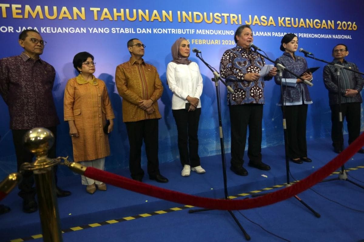 Fitch Revisi Outlook Utang Indonesia Jadi Negatif, Ini Langkah OJK