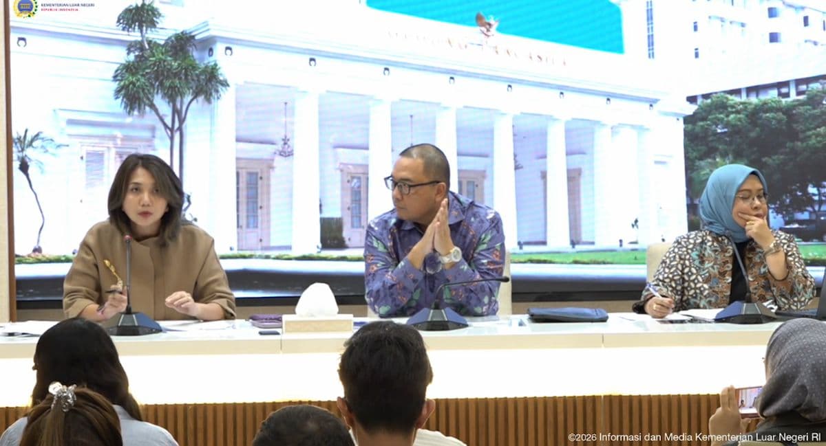 Kapal Musaffah 2 Meledak di Selat Hormuz, Kemlu: 3 WNI Hilang