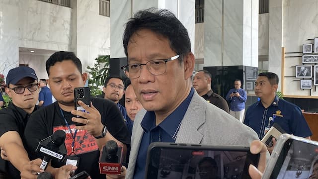 Pastikan Harga BBM Tidak Naik, Purbaya: Percaya Saja