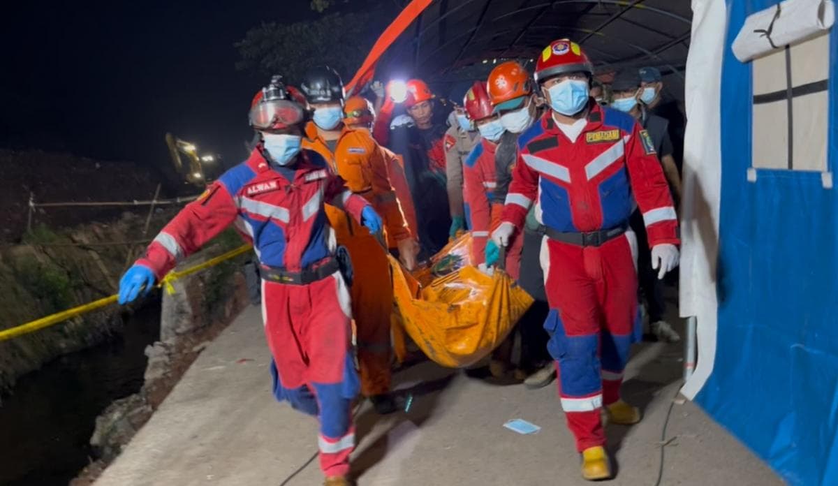 7 Korban Tewas Longsor Gunung Sampah Bantargebang Ditemukan, Operasi SAR Ditutup