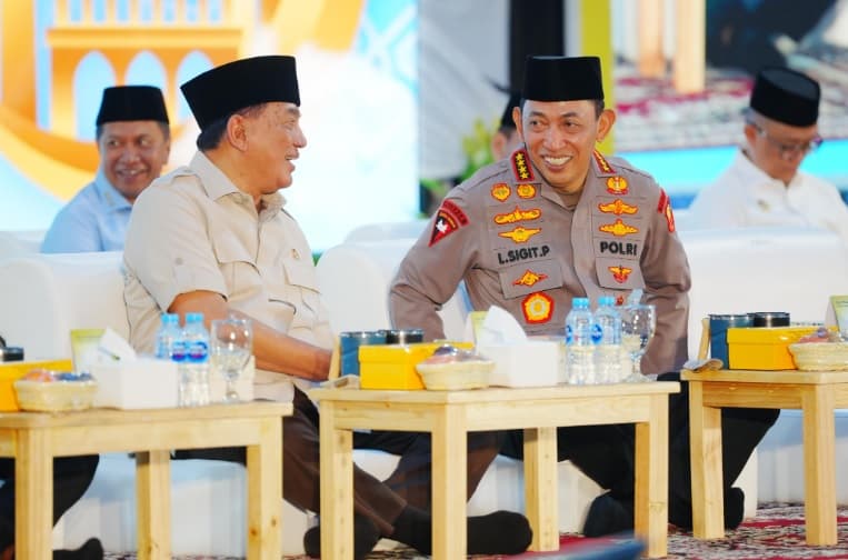 Kapolri Tekankan Sinergisitas TNI-Polri,Elemen Bangsa Kunci Utama Jaga NKRI