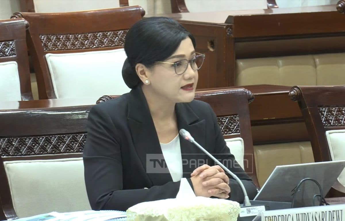 Tok! DPR Sahkan Friderica Widyasari Dewi Jadi Ketua OJK