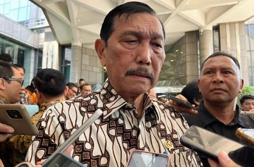 Luhut Sebut Iran Punya Drone Bawah Air, Siap Hancurkan Kapal Tanker AS di Selat Hormuz