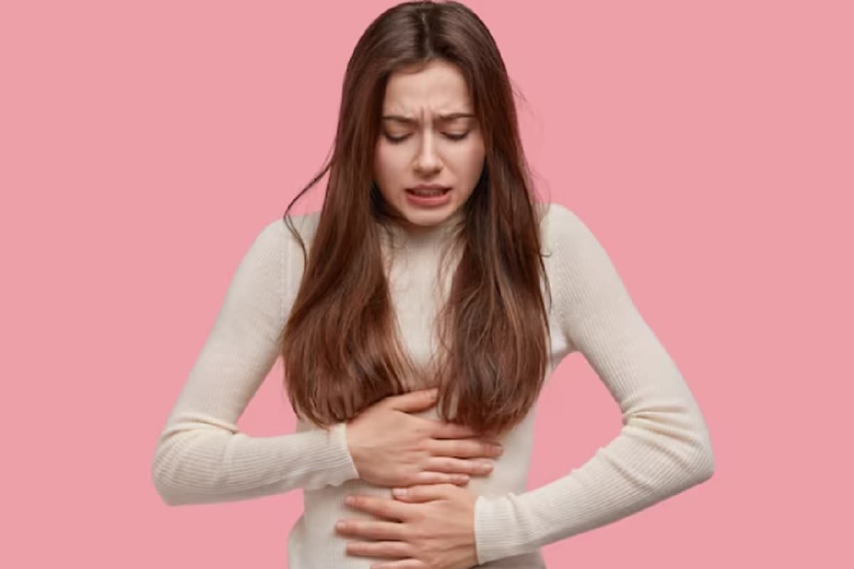 3 Tips Redakan Nyeri atau Kram saat Menstruasi