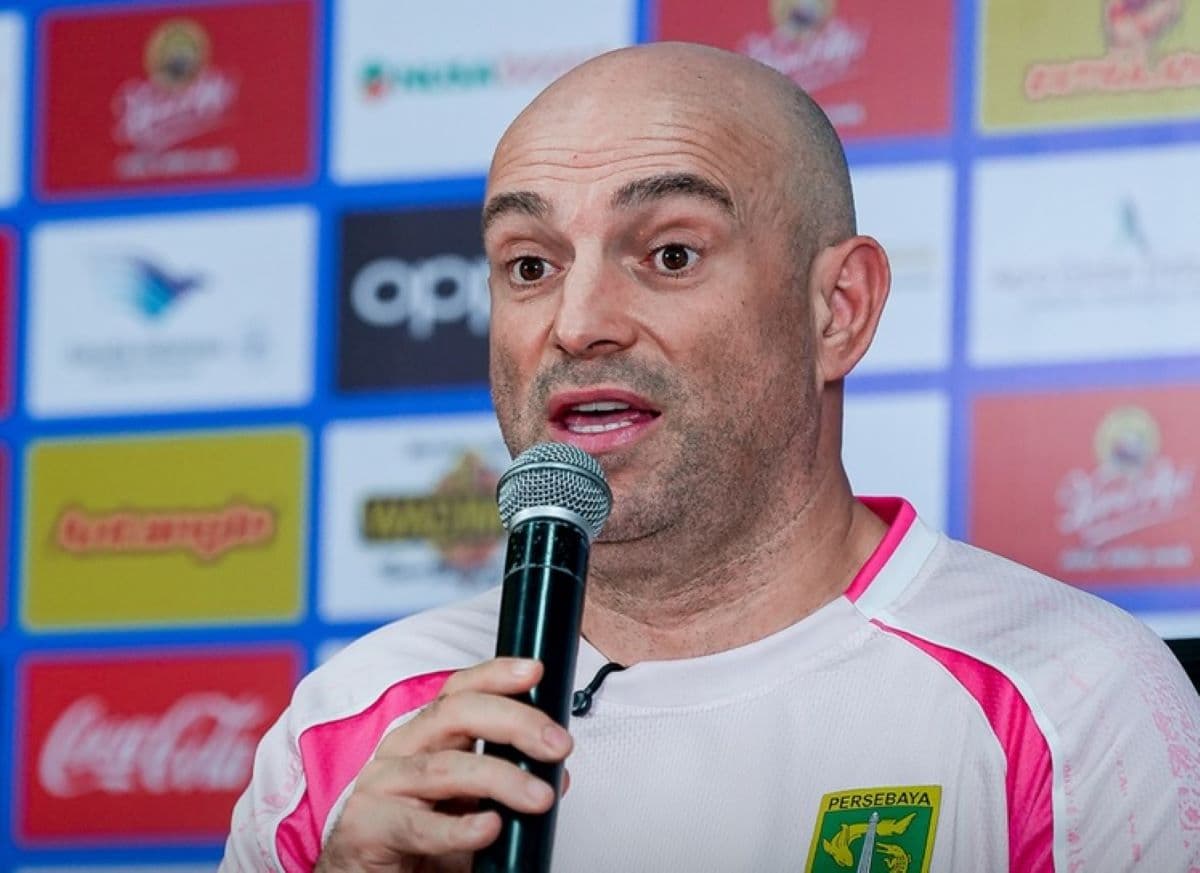 Bernardo Tavares Janji Persebaya Surabaya Bakal Bangkit Usai Jeda Super League 2025-2026