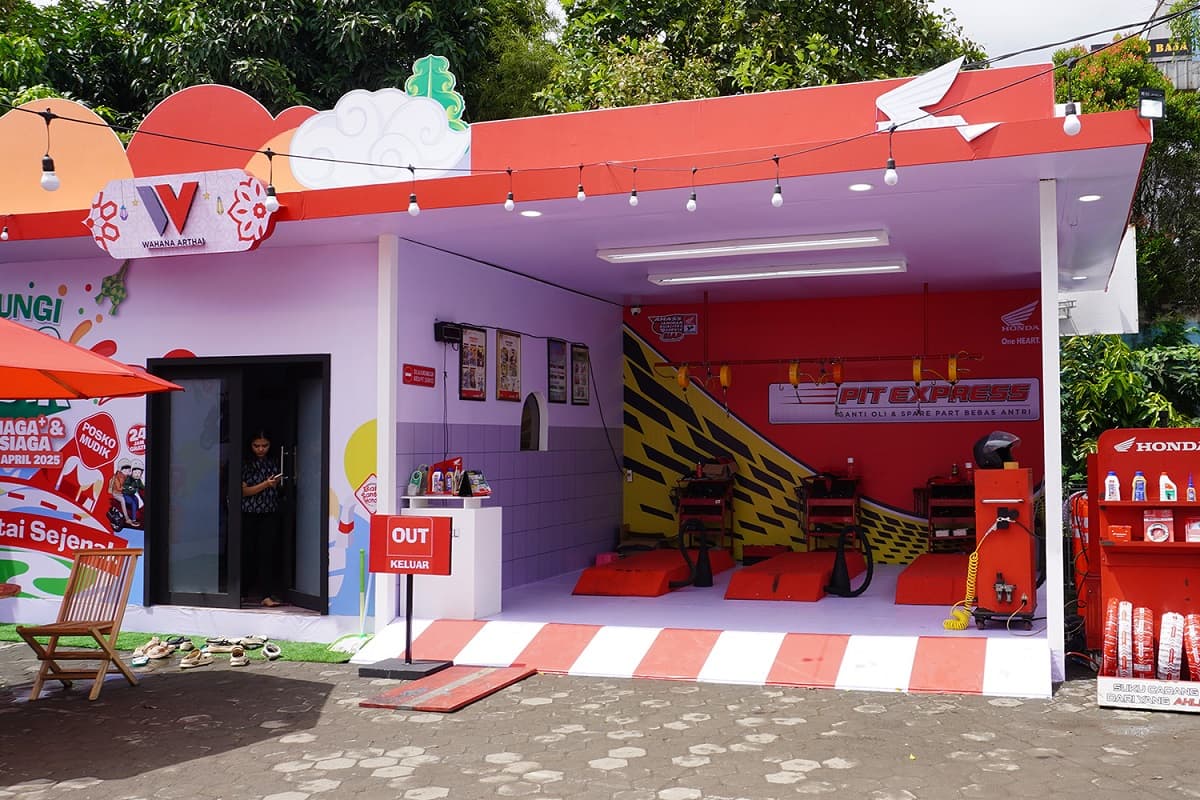 Wahana Honda Siapkan Bale Santai untuk Pemudik Motor Istirahat Wahana Honda Siapkan Bale Santai untuk Pemudik Motor Istirahat