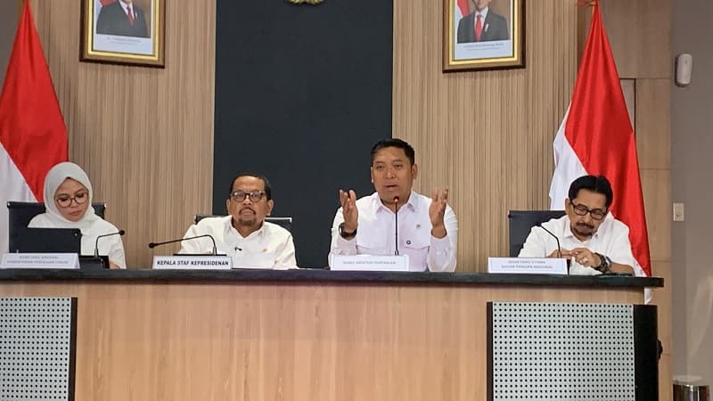 Wamentan: Lapor dan Viralkan Jika Ada Oknum Pedagang Jual Pangan di Atas HET