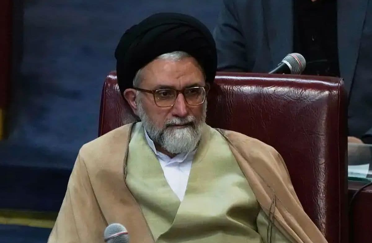 Israel Klaim Bunuh Menteri Intelijen Iran dalam Serangan di Teheran