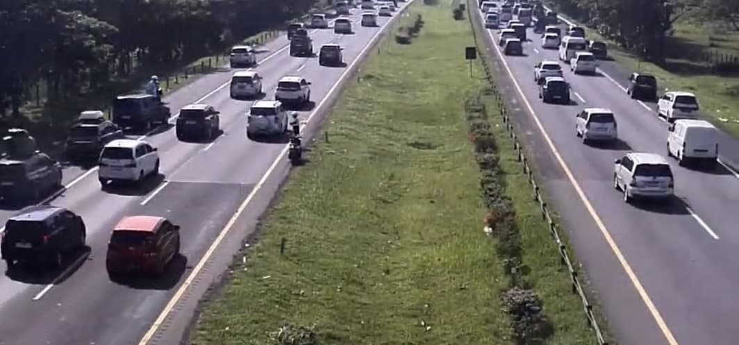 Info Mudik: One Way Diberlakukan hingga Salatiga, Contraflow Mulai KM 36 Tol Japek