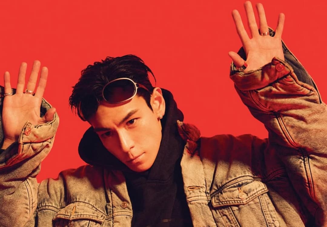 T.O.P Bakal Rilis Album Solo Perdana Bulan Depan