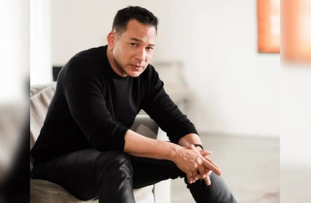 Ari Wibowo Tanggapi Kabar Pernikahan dengan Clara Oktavia