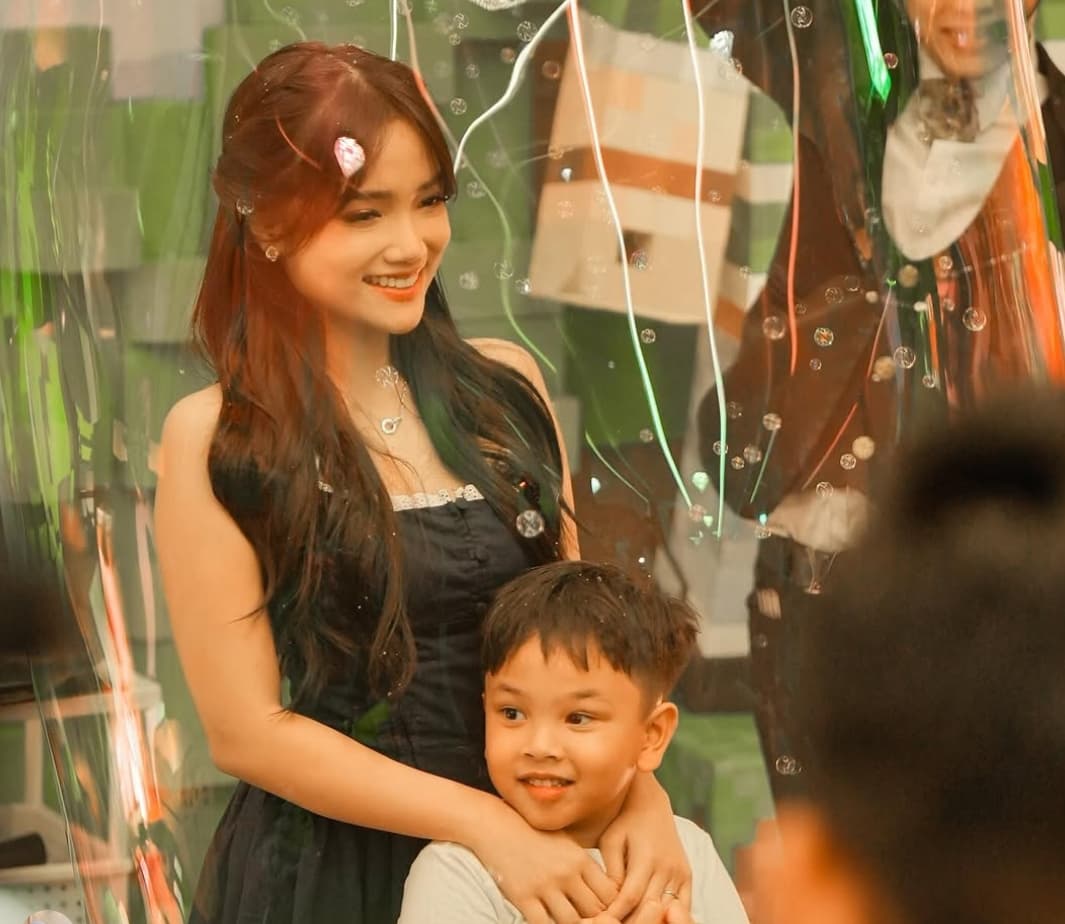 Gala Sky Masuk SD Tahun Ini, Selebgram Fuji: Fokus Pendidikan Formal!