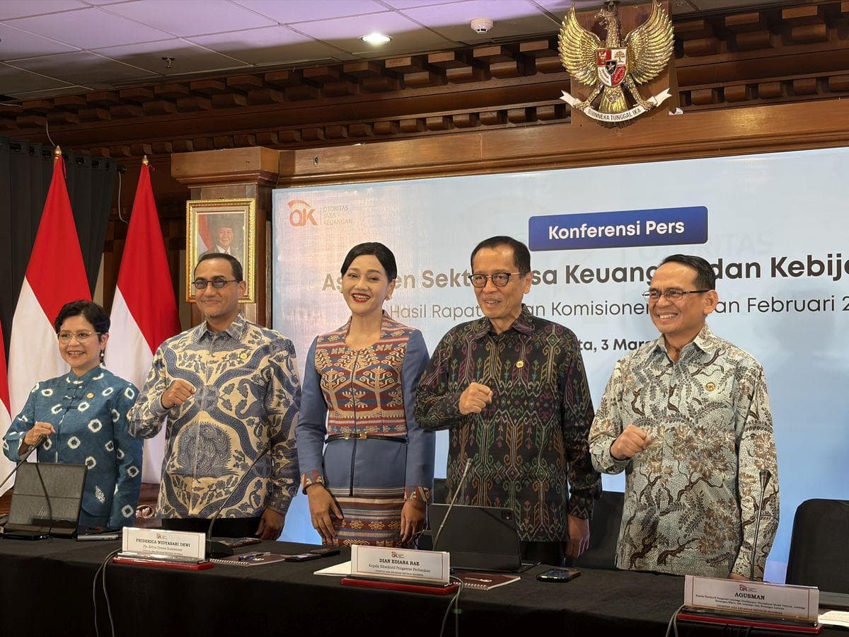 OJK Buka-bukaan soal Kondisi Perbankan Indonesia dan Himbara Usai Outlook Dipangkas Moody's-Fitch