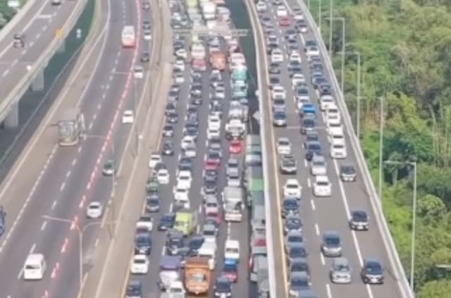 Arus Balik Lebaran, One Way dari Km 132 hingga Km 70 Diberlakukan Hari Ini