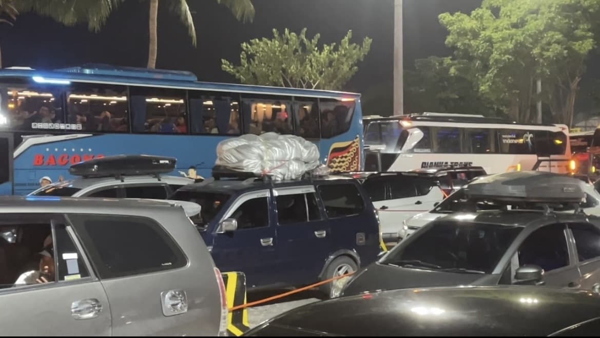 Kondisi Puncak Arus Balik di Pelabuhan Bakauheni, Ramai Kendaraan Tanpa Kepadatan