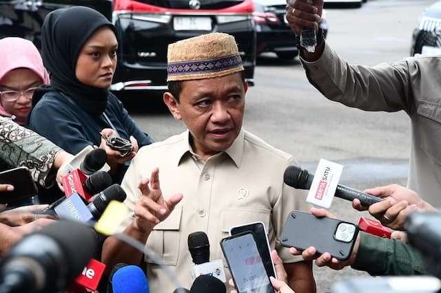 Bahlil: Tak Ada Kenaikan BBM Pertamina di April 2026