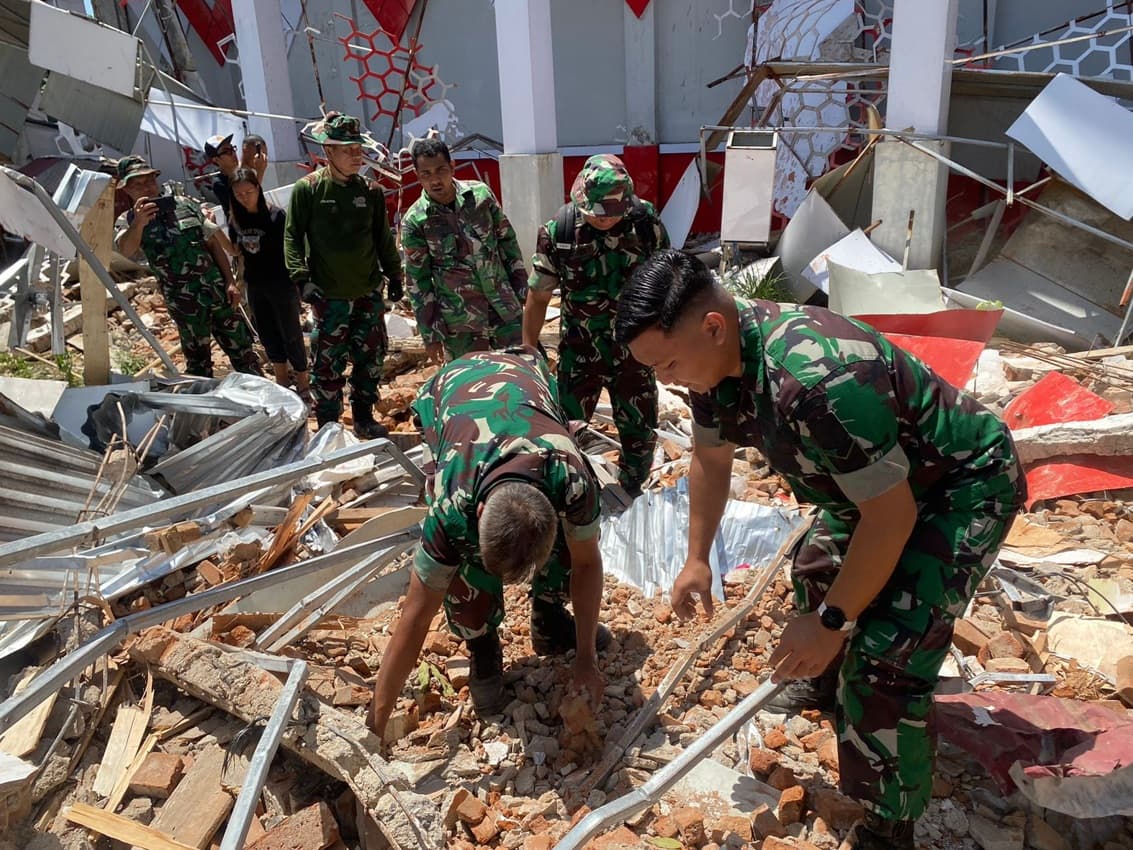 Jenderal Kopassus Turun Tangan hingga Kerahkan Pasukan Usai Gempa Besar M7,6 di Bitung