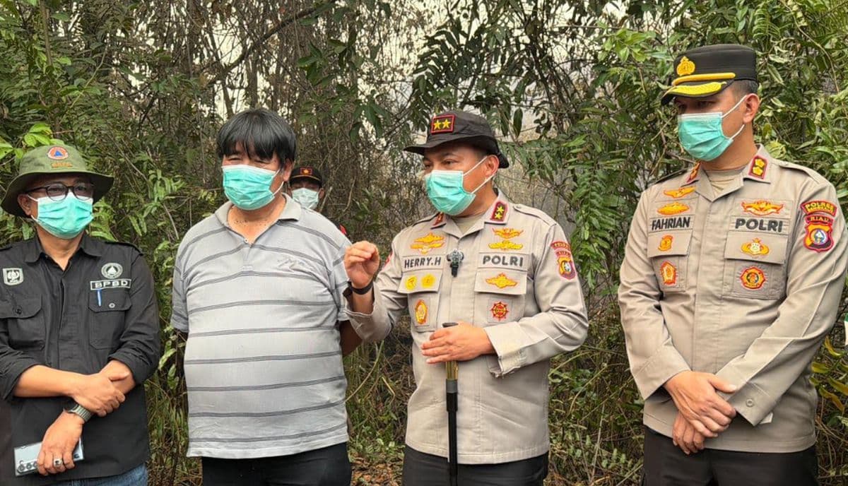 Cek Karhutla Bengkalis, Kapolda Riau Tegaskan Tak Ada Ampun bagi Pembakar Hutan!