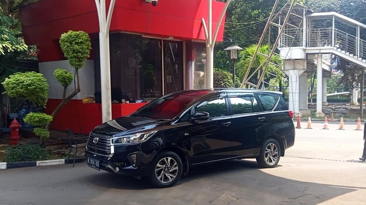 13 Orang yang Terjaring OTT Tulungagung Tiba di KPK