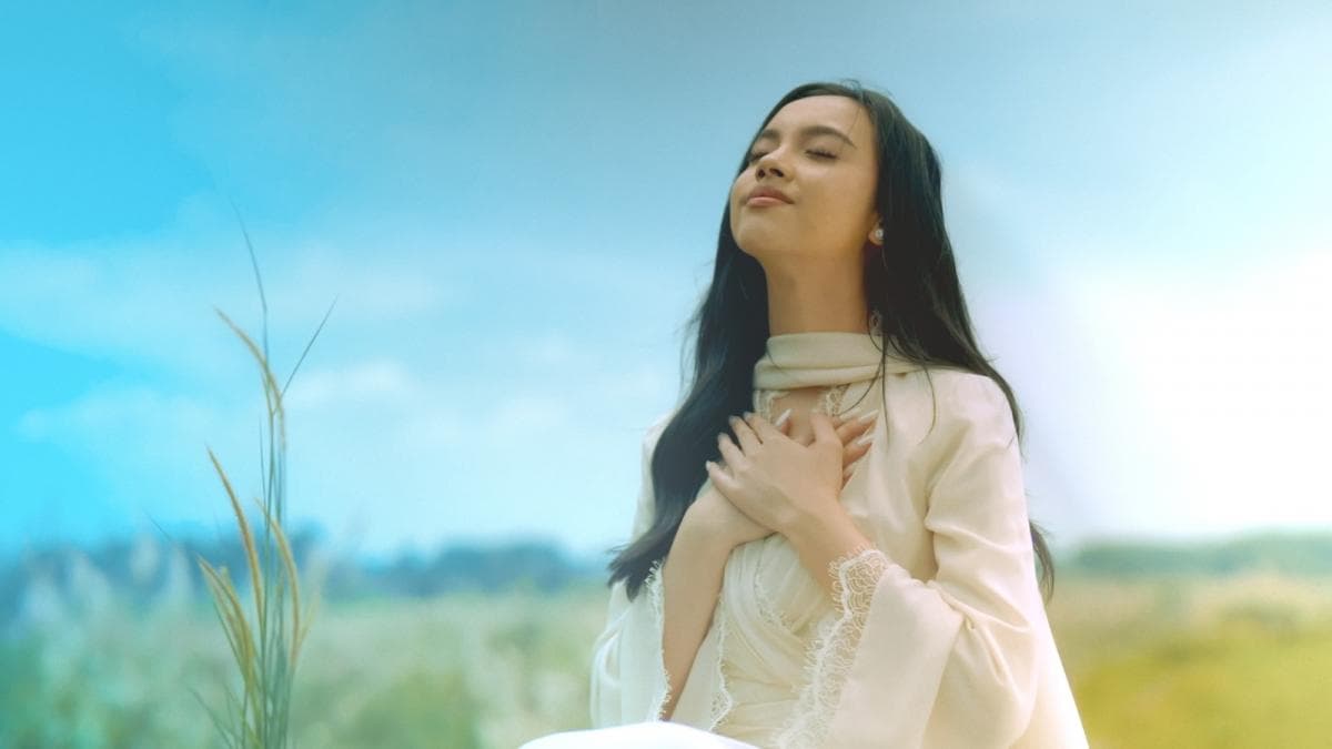 Lyodra Rilis Lagu Rohani Perdana, 'Melodi Cinta-Mu Tuhan' yang Menyentuh Hati Lyodra Rilis Lagu Rohani Perdana, 'Melodi Cinta-Mu Tuhan' yang Menyentuh Hati