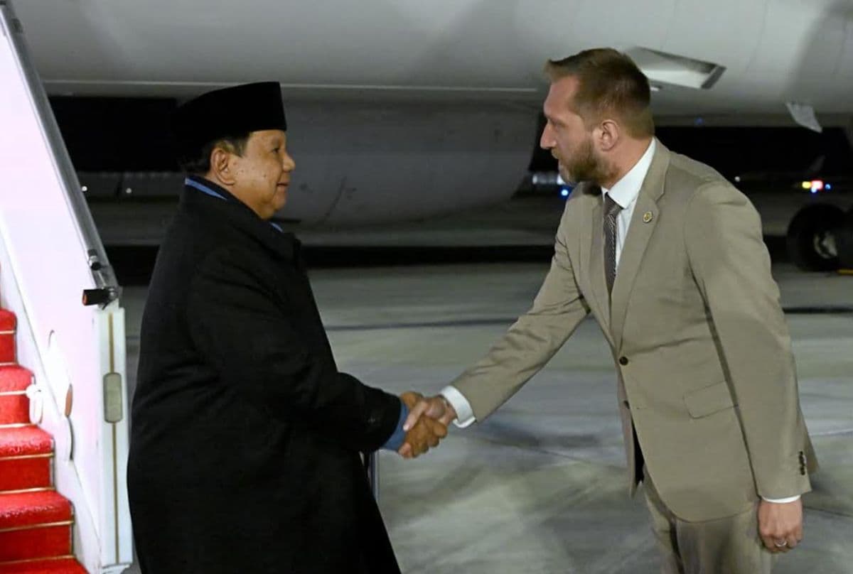 Prabowo Tiba di Paris Usai Pertemuan Intensif 5 Jam dengan Putin