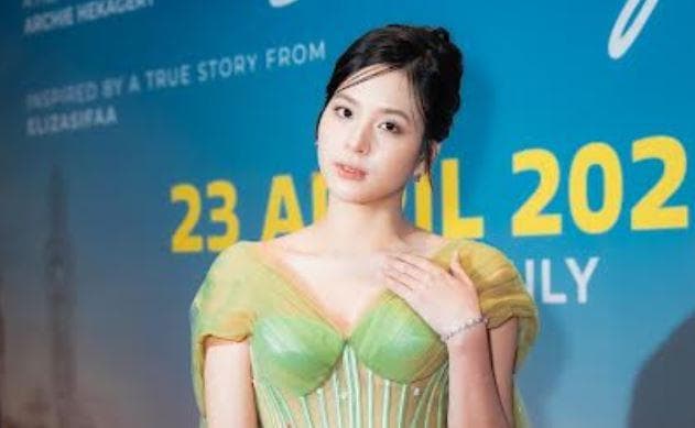 Berperan Jadi Istri yang Nikah Dini, Zee Asadel: Capek Hati Banget!