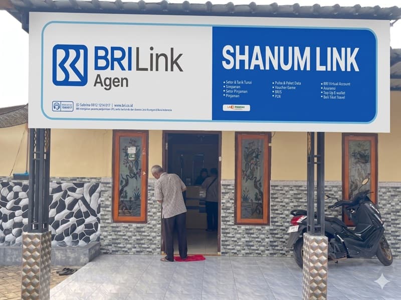 Perempuan Asal Bojonegoro Ini Makin Produktif dan Cuan lewat BRILink Agen Mekaar