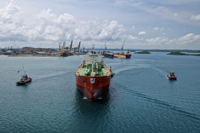 Kapal Pertamina Belum Bisa Keluar dari Selat Hormuz
