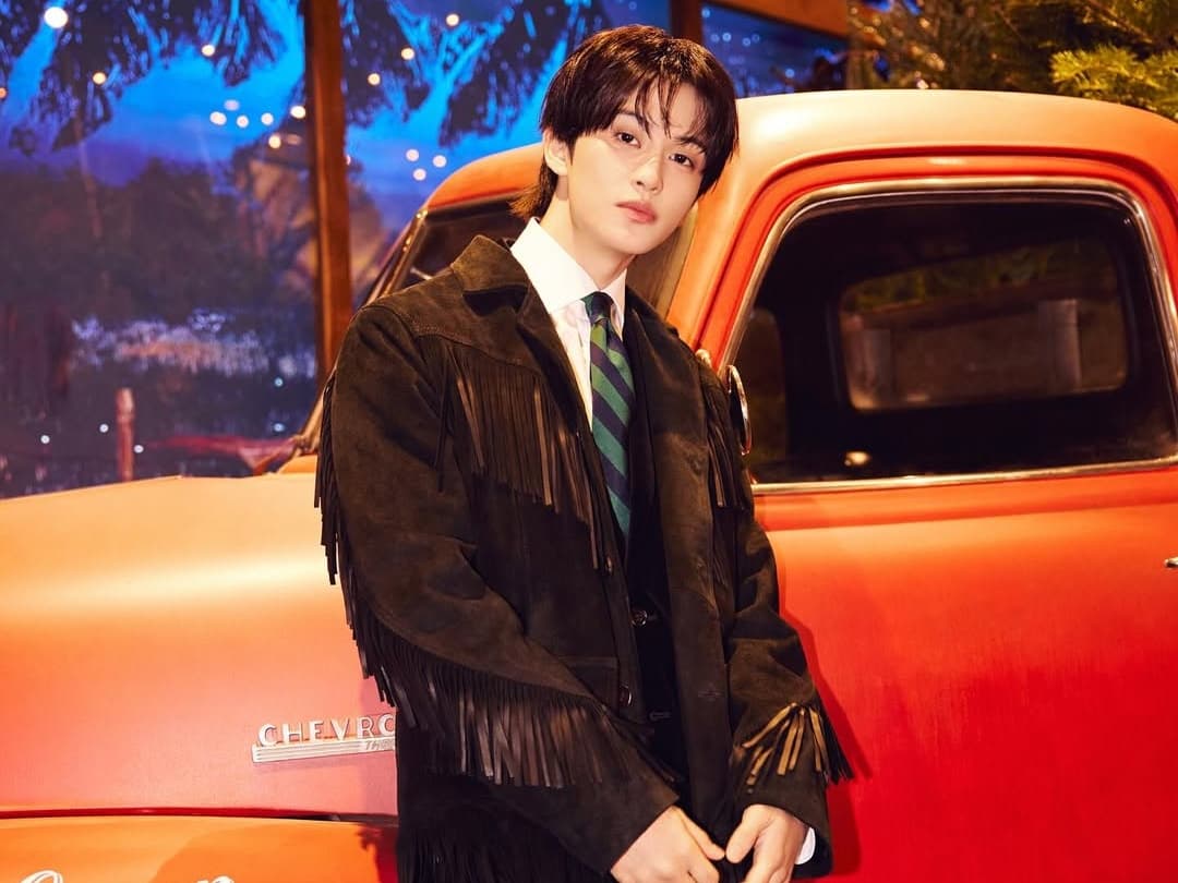 Bos Label Justin Bieber Follow Instagram Mark Lee, Segera Comeback Solo?