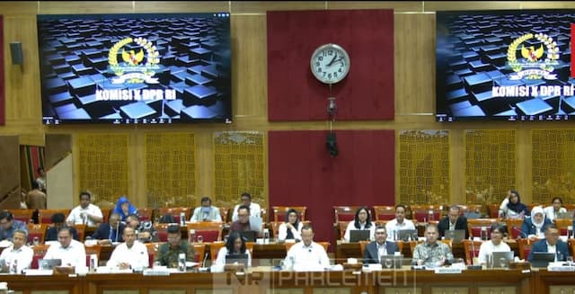 Komisi X DPR Rapat Tertutup Bareng Kemendiktisaintek dan Rektorat Bahas Pelecehan Seksual