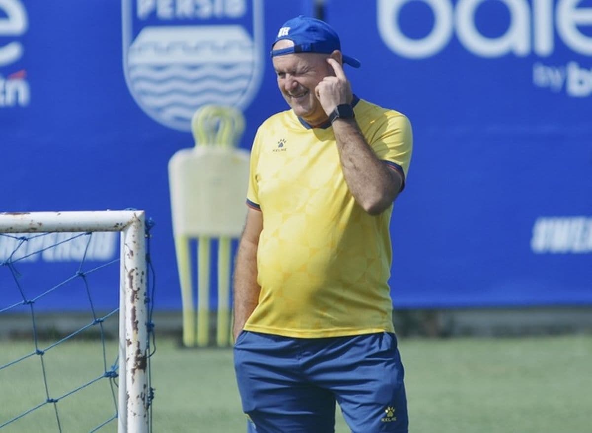 Persib Bandung Gagal Kalahkan Dewa United, Bojan Hodak Semprot Lini Belakang Pangeran Biru