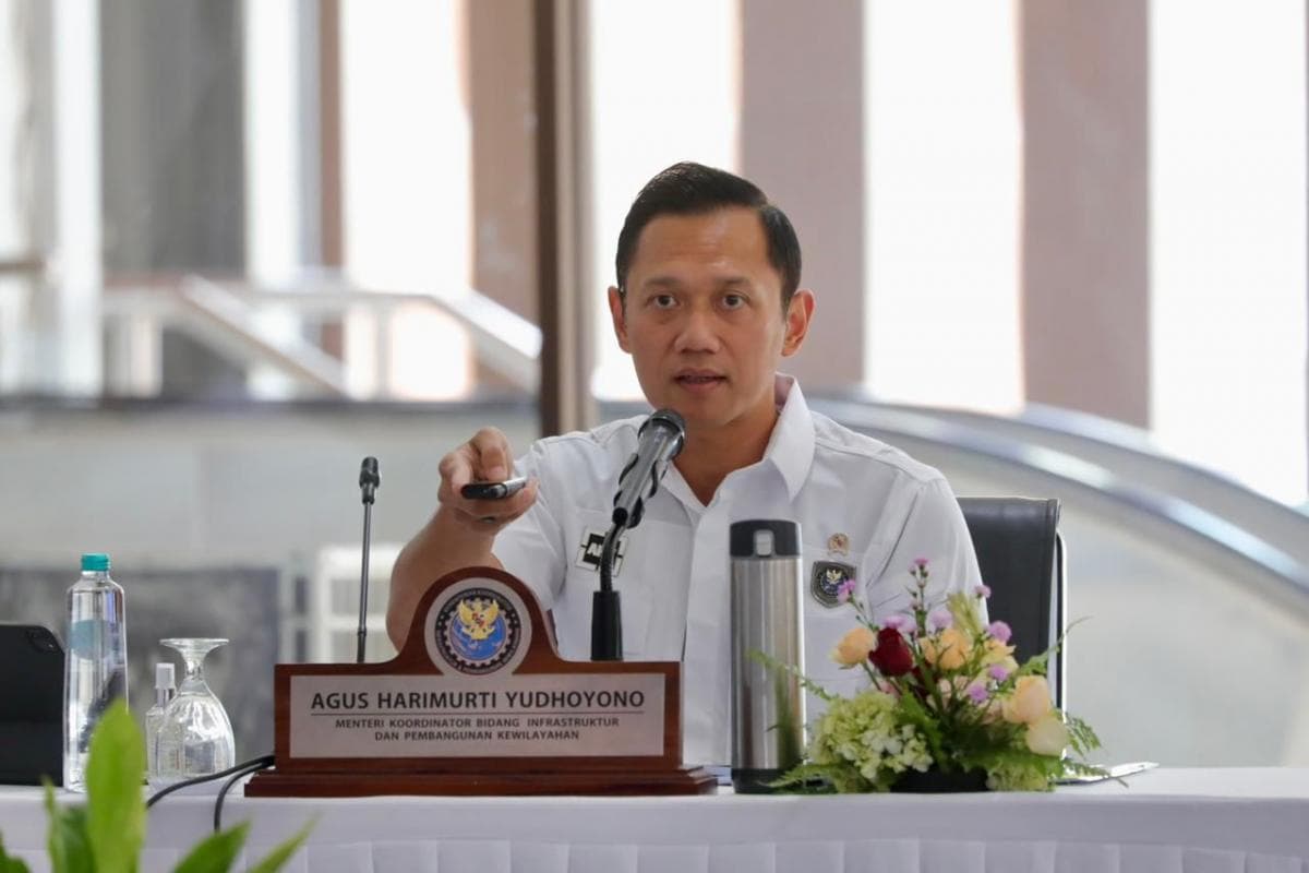 Tekan Biaya Logistik, Menko AHY Percepat Pengembangan Kereta Trans Sumatera, Kalimantan dan Sulawesi