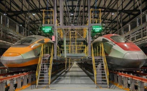 5 Fakta Utang Kereta Cepat Whoosh, Ini Langkah Purbaya