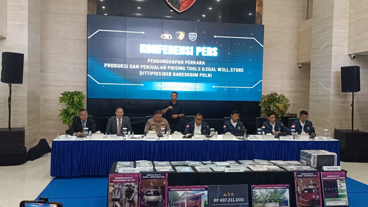 Lulusan SMK, Tersangka Phishing Tools Belajar secara Autodidak hingga Sebabkan Kerugian Rp350 Miliar