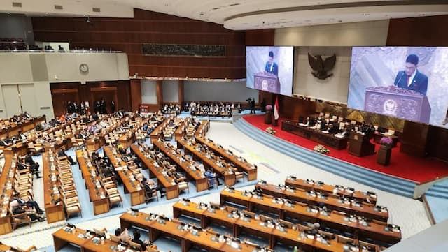 12 Poin Aturan Pekerja Rumah Tangga dalam UU PPRT