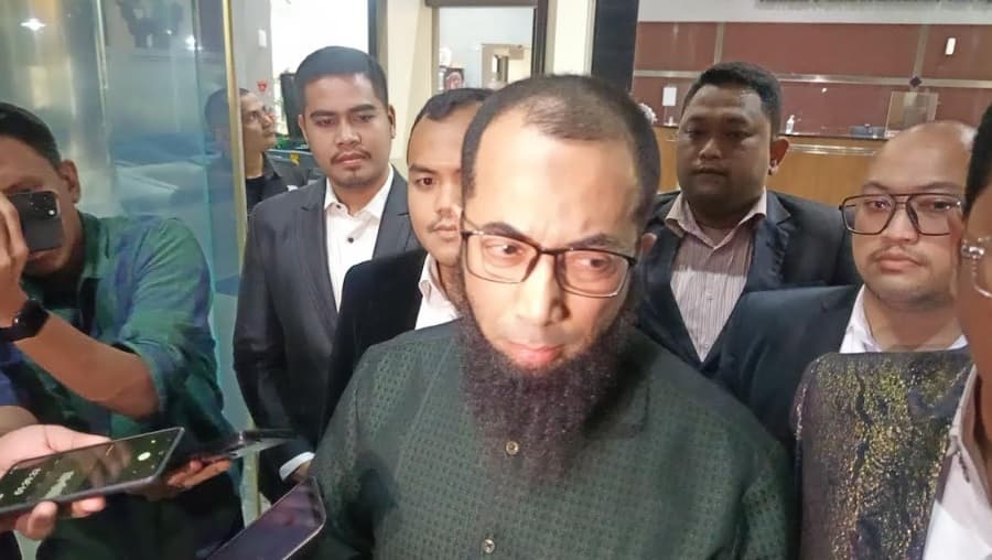 Kembalikan Uang Rp8,4 Miliar ke KPK, Ustadz Khalid Basalamah: Kami Korban!