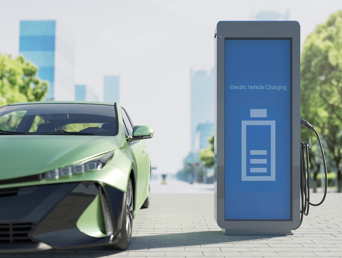 Pajak Kendaraan Listrik Naik, Target Hemat Devisa dan Subsidi BBM Terancam