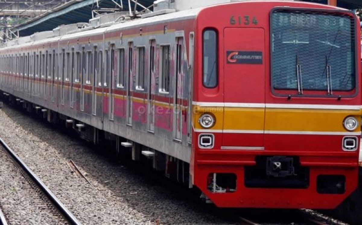 Viral! Dua Pria Cekcok di KRL Jakarta&ndash;Bogor, Diduga Gegara Pelecehan