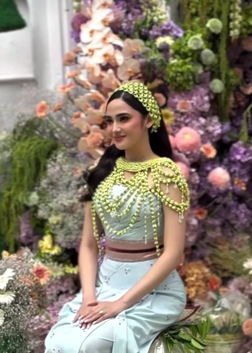 Potret Siraman Syifa Hadju, Make Up Natural Glam yang Pancarkan Aura Pengantin