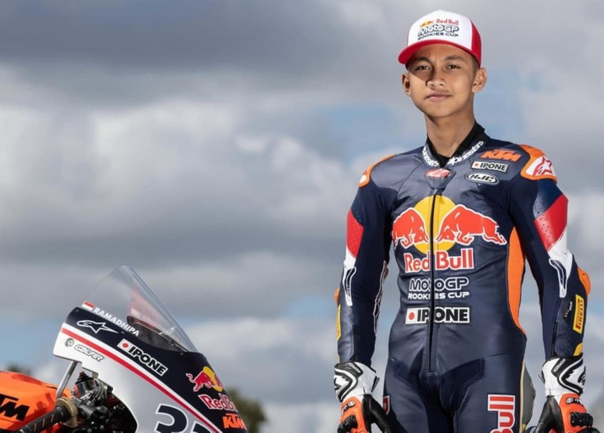 Kisah Pembalap Indonesia Kiandra Ramadhipa, Sukses Lewati pencapaian Veda Ega Pratama di Red Bull Rookies Cup Spanyol 2025