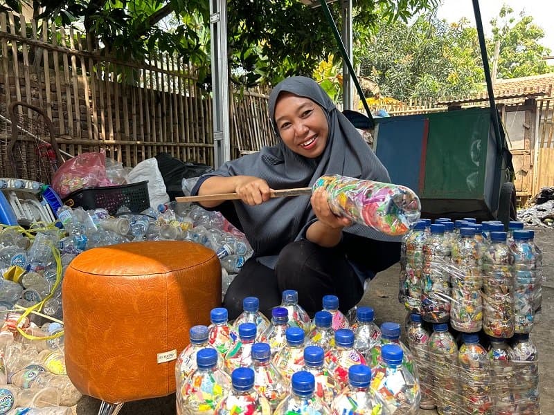 Sulap Sampah Jadi Berkah, Kisah Haru Amaliyah Kurangi Limbah bersama PNM