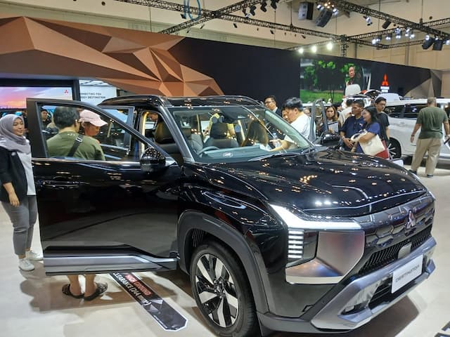 Layar 12,3 Inci Jadi &ldquo;Otak&rdquo; Mitsubishi Destinator, Begini Cara Pakainya