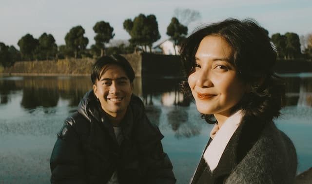 Khawatir Sheila Dara Sedih, Harry Kiss Berikan Parfum Vidi Aldiano ke Nino RAN