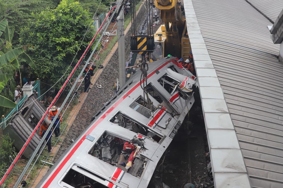 6 Fakta Instruksi Prabowo Usai Tabrakan Maut Kereta di Bekasi Timur